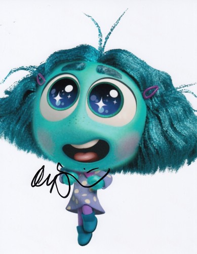 Inside out ayo edebiri hand - out:,